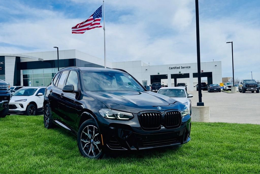 Used 2023 BMW X3 xDrive30i w/ M Sport Package image 1