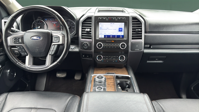 Used 2021 Ford Expedition Max Platinum AWD/4WD image 19