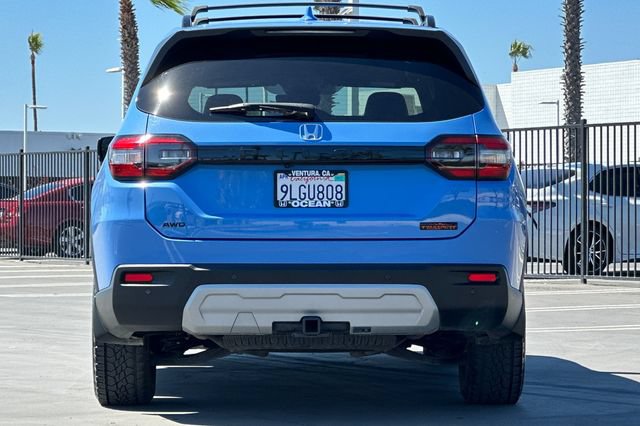 Certified 2024 Honda Pilot TrailSport image 5