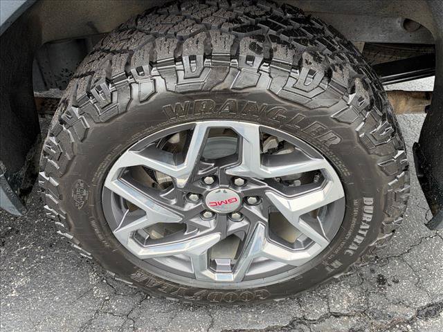 Certified 2024 GMC Sierra 1500 SLT w/ SLT Premium Plus Package AWD/4WD image 39