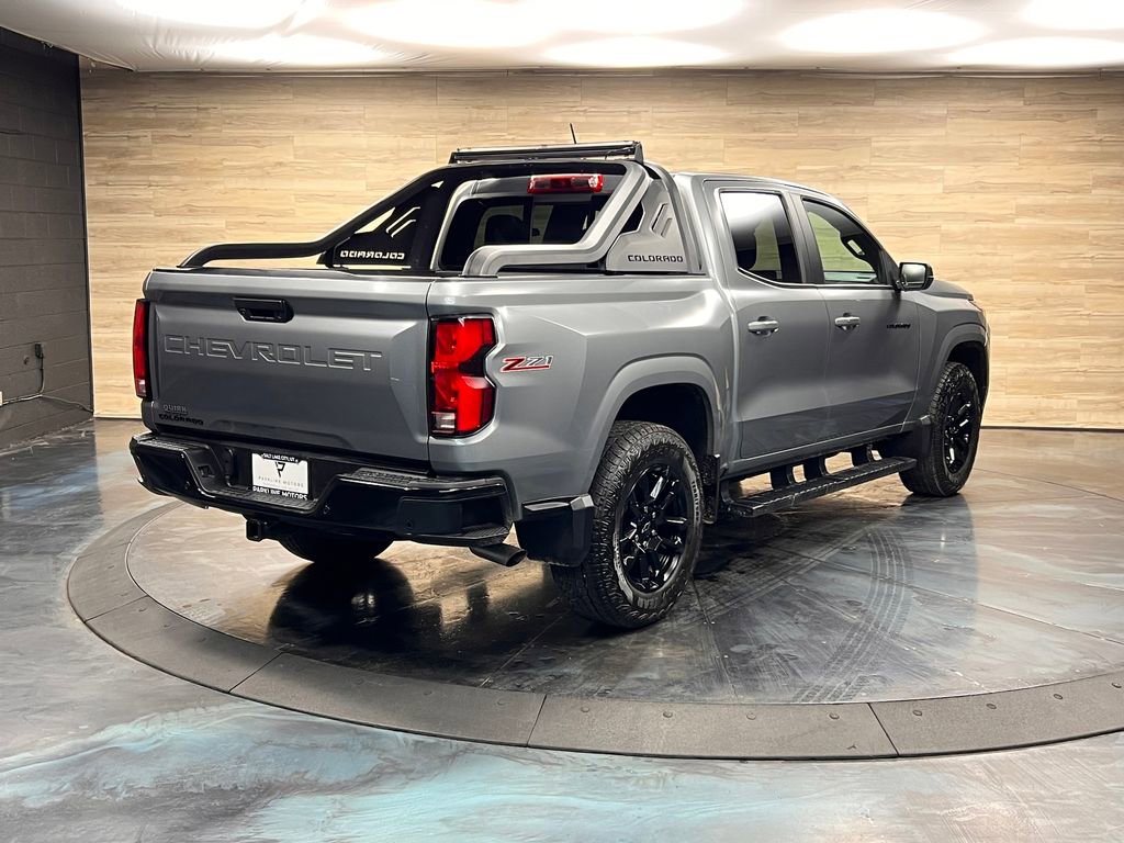 Used 2025 Chevrolet Colorado Z71 w/ Midnight Edition image 26