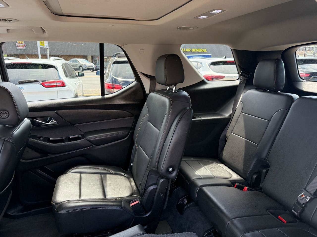 Used 2019 Chevrolet Traverse Premier w/ Redline Edition AWD/4WD image 40