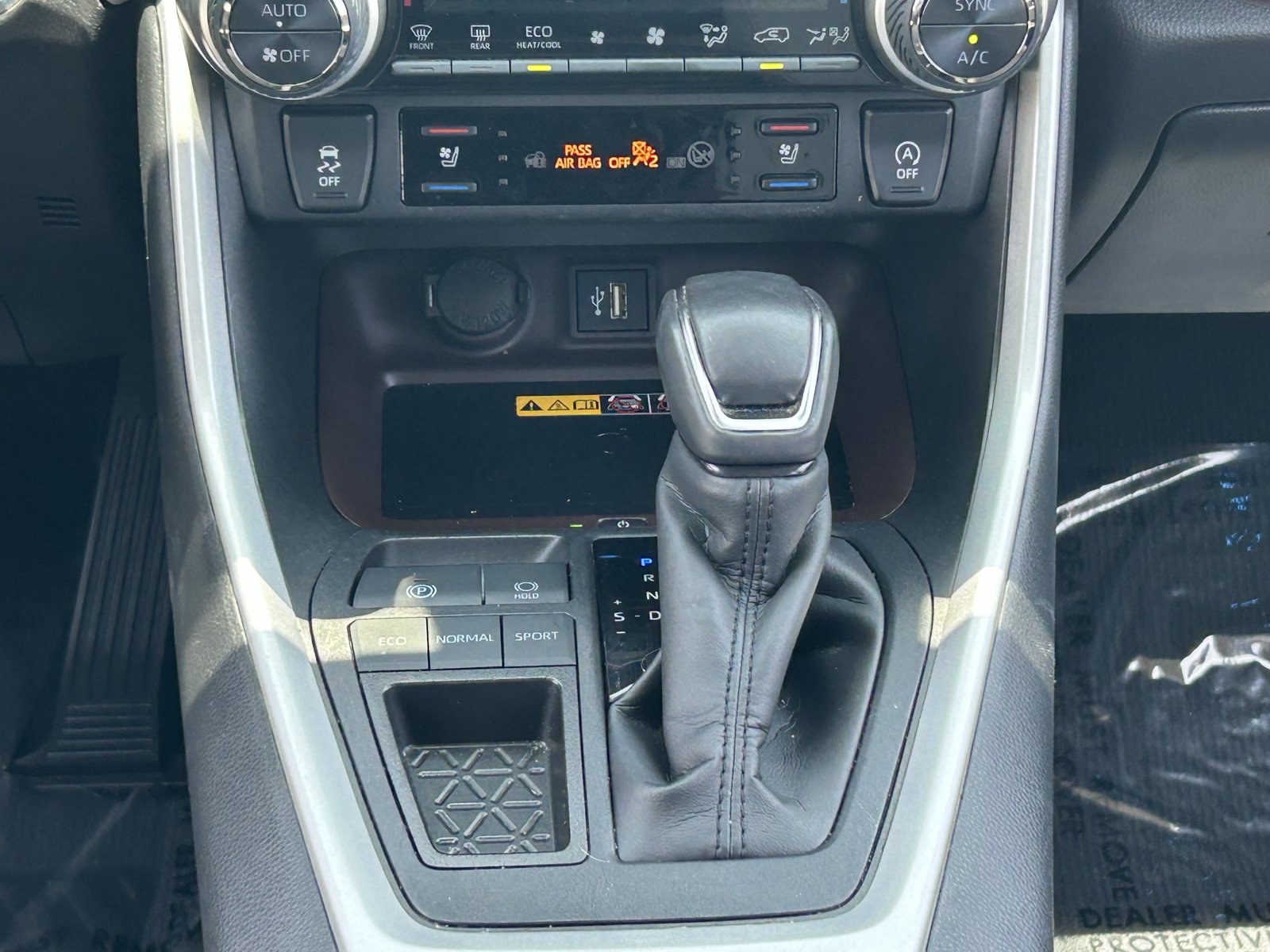 Used 2025 Toyota RAV4 Limited w/ Advanced Technology Package FWD image 23