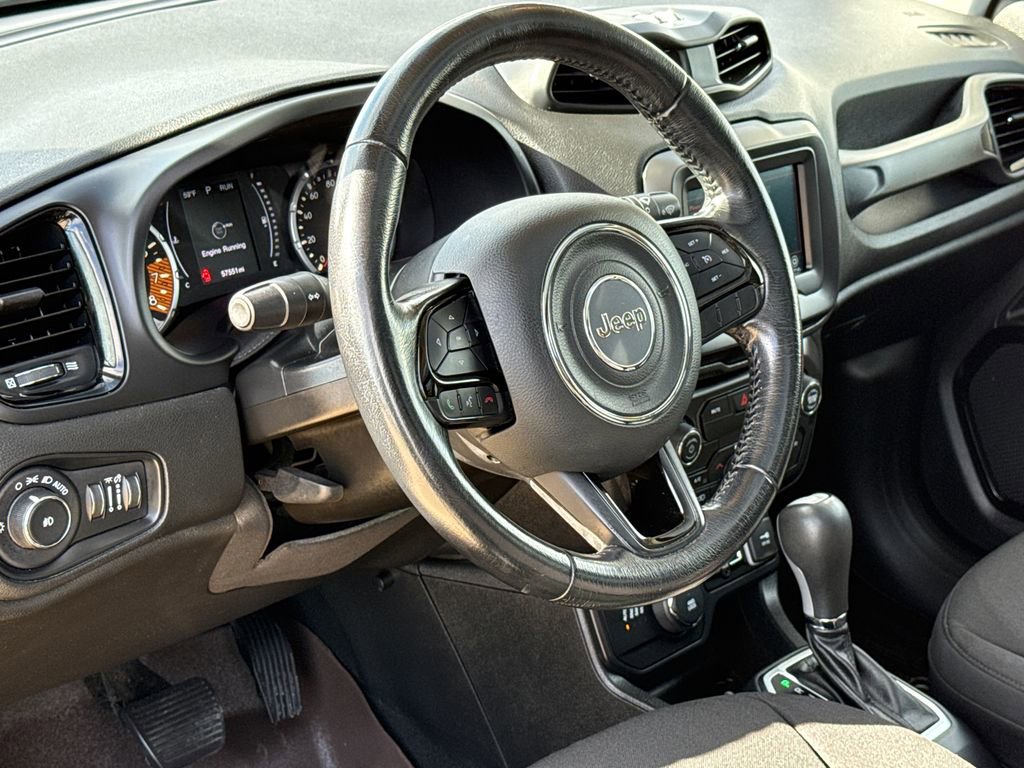 Used 2019 Jeep Renegade Altitude w/ Quick Order Package 2XM image 19