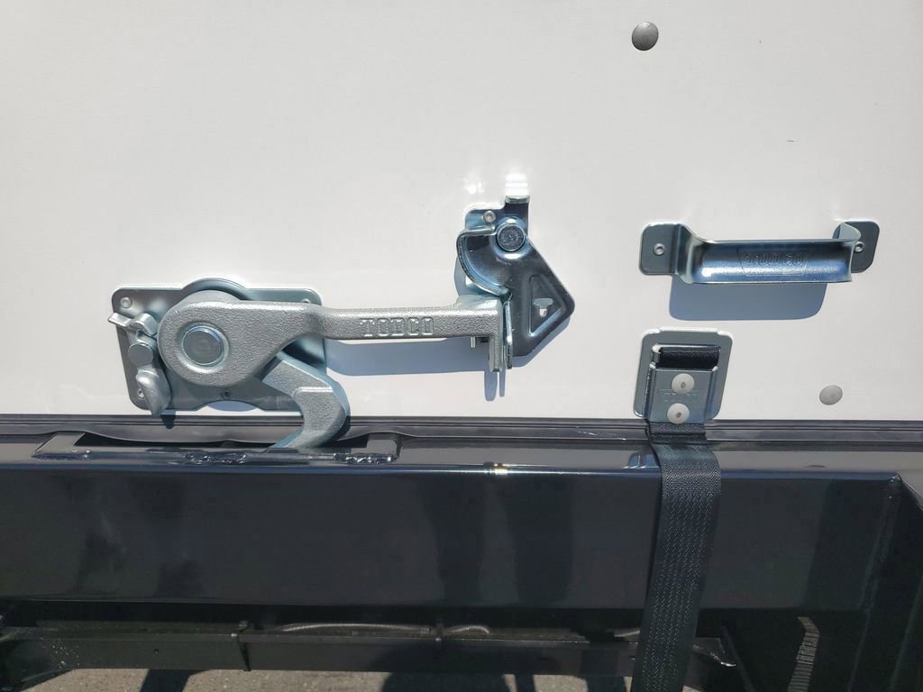 New 2025 Chevrolet Express 3500 w/ Power Convenience Package image 29