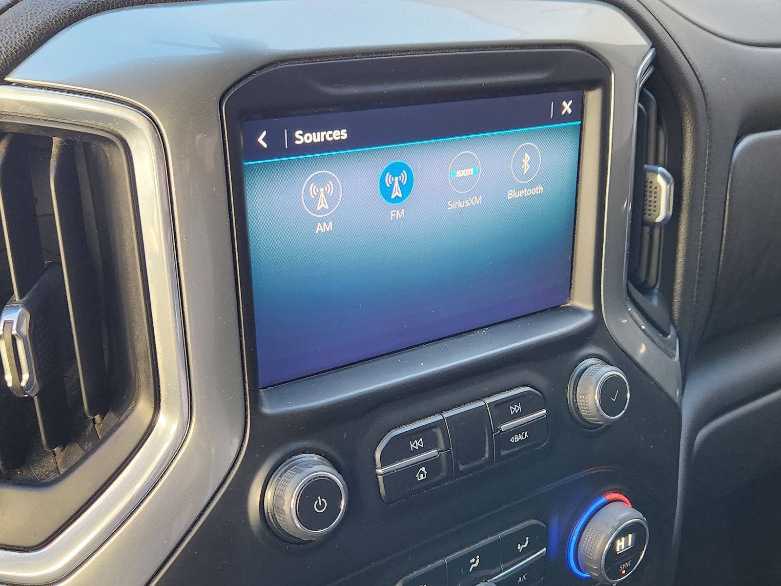 Used 2023 Chevrolet Silverado 2500 LT w/ Convenience Package image 18