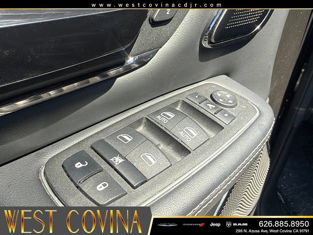 Used 2024 RAM 1500 Limited w/ Night Edition AWD/4WD image 13