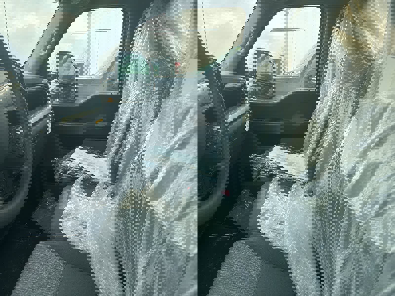 Used 2023 Ford F450 XLT w/ XLT Value Package image 27