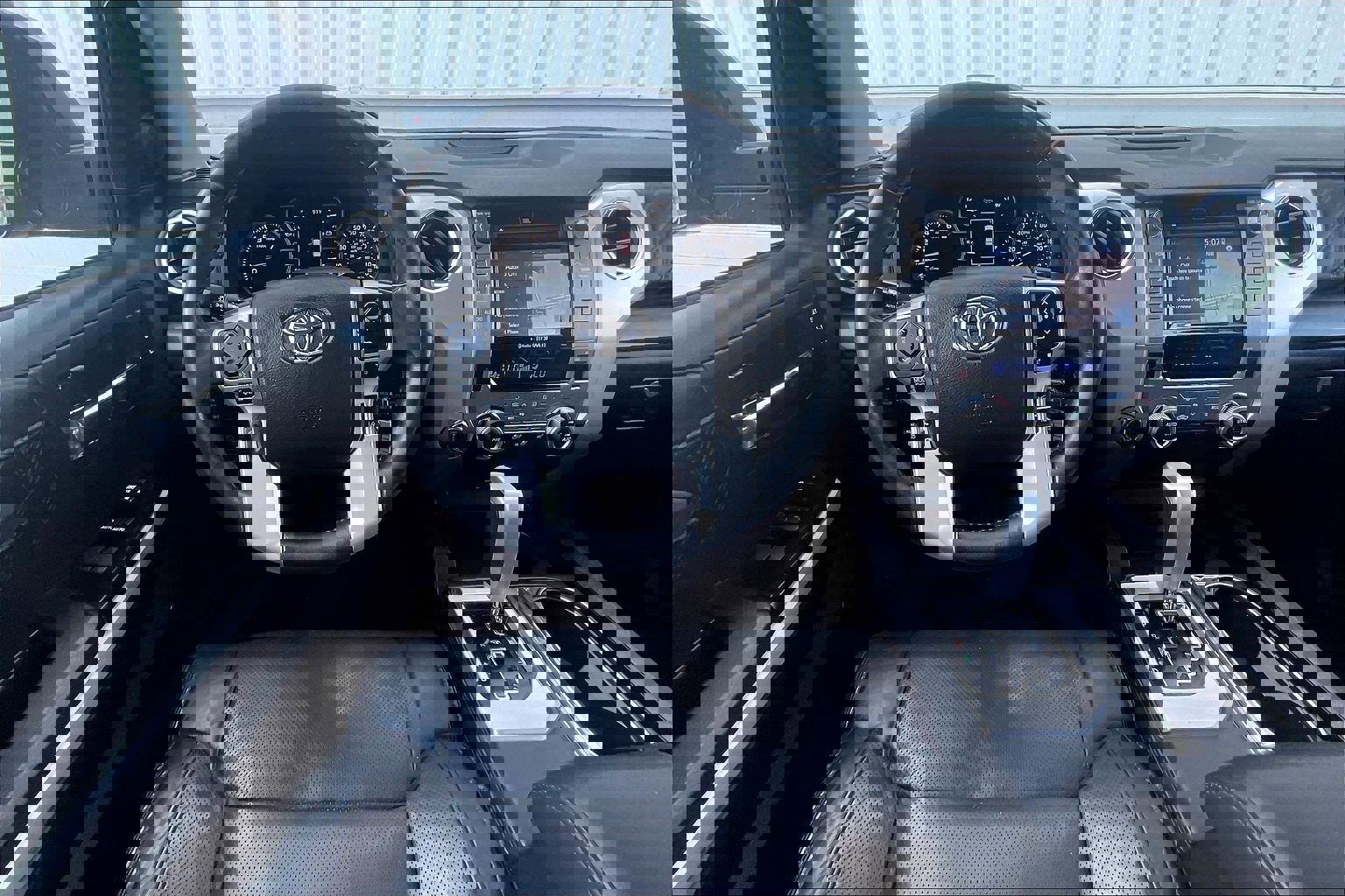 Used 2019 Toyota Tundra Platinum image 6