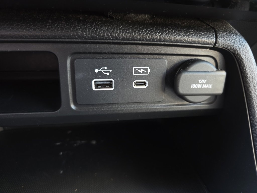 Used 2023 Honda Pilot LX image 34