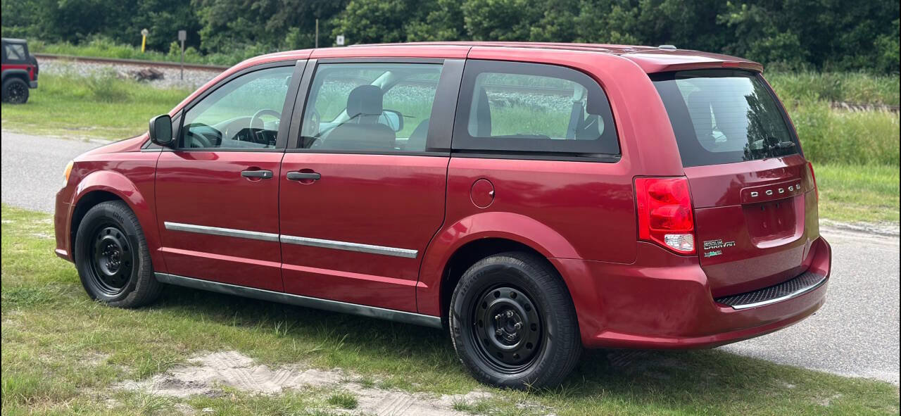 Used 2015 Dodge Grand Caravan American Value Package w/ UConnect Hands-Free Group image 4