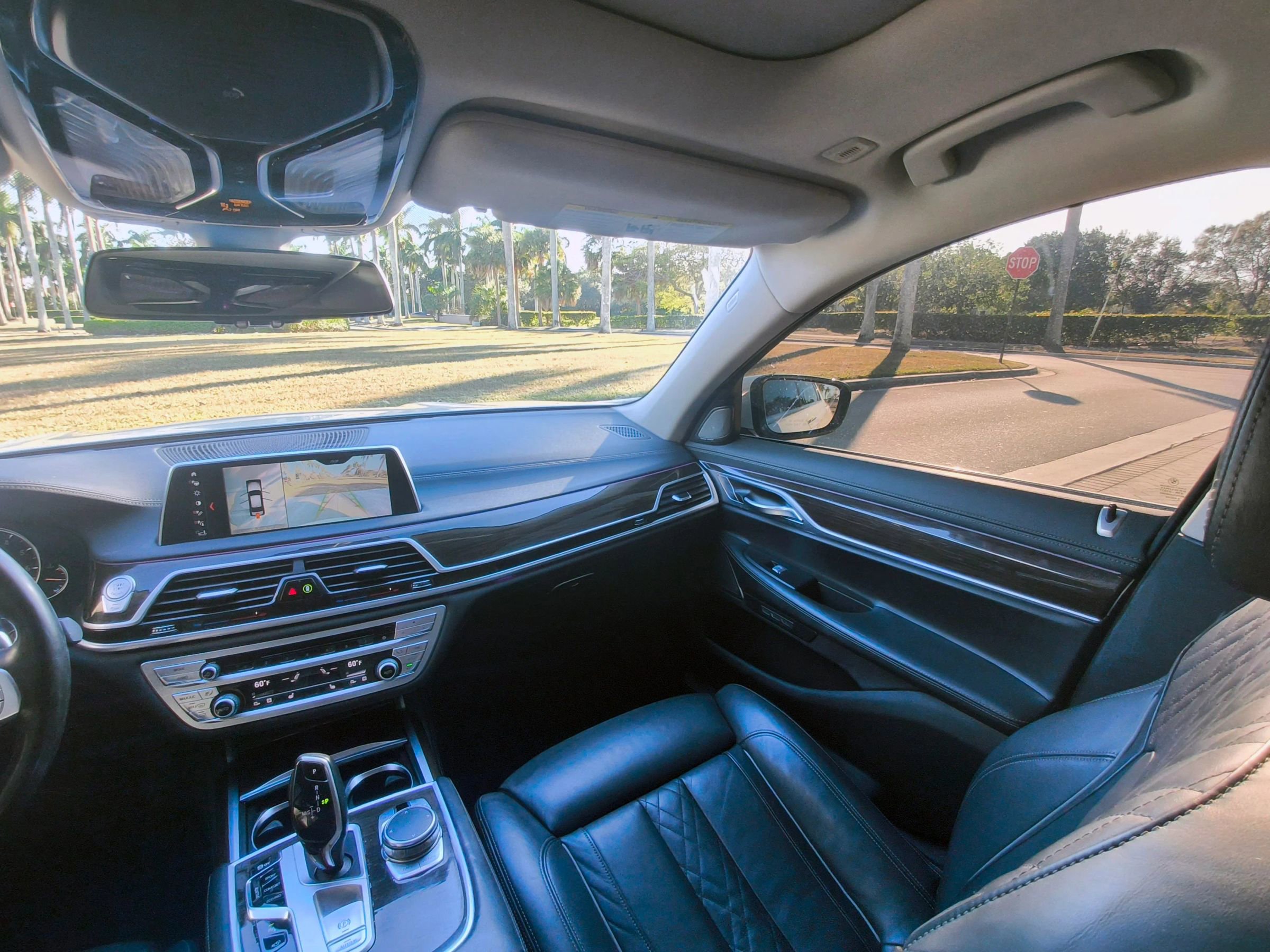 Used 2018 BMW 750i xDrive image 22