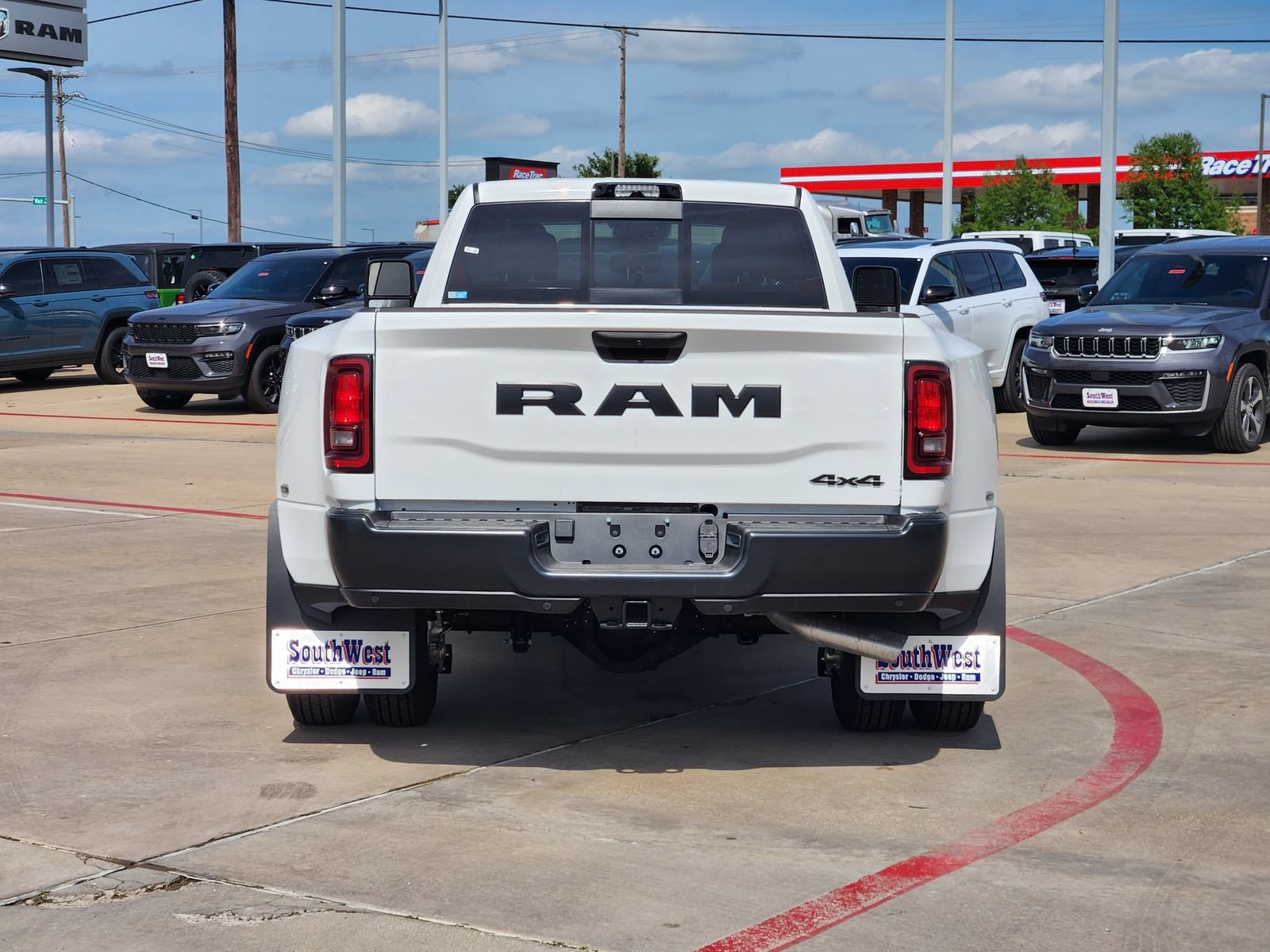 New 2026 RAM 3500 Tradesman AWD/4WD image 8