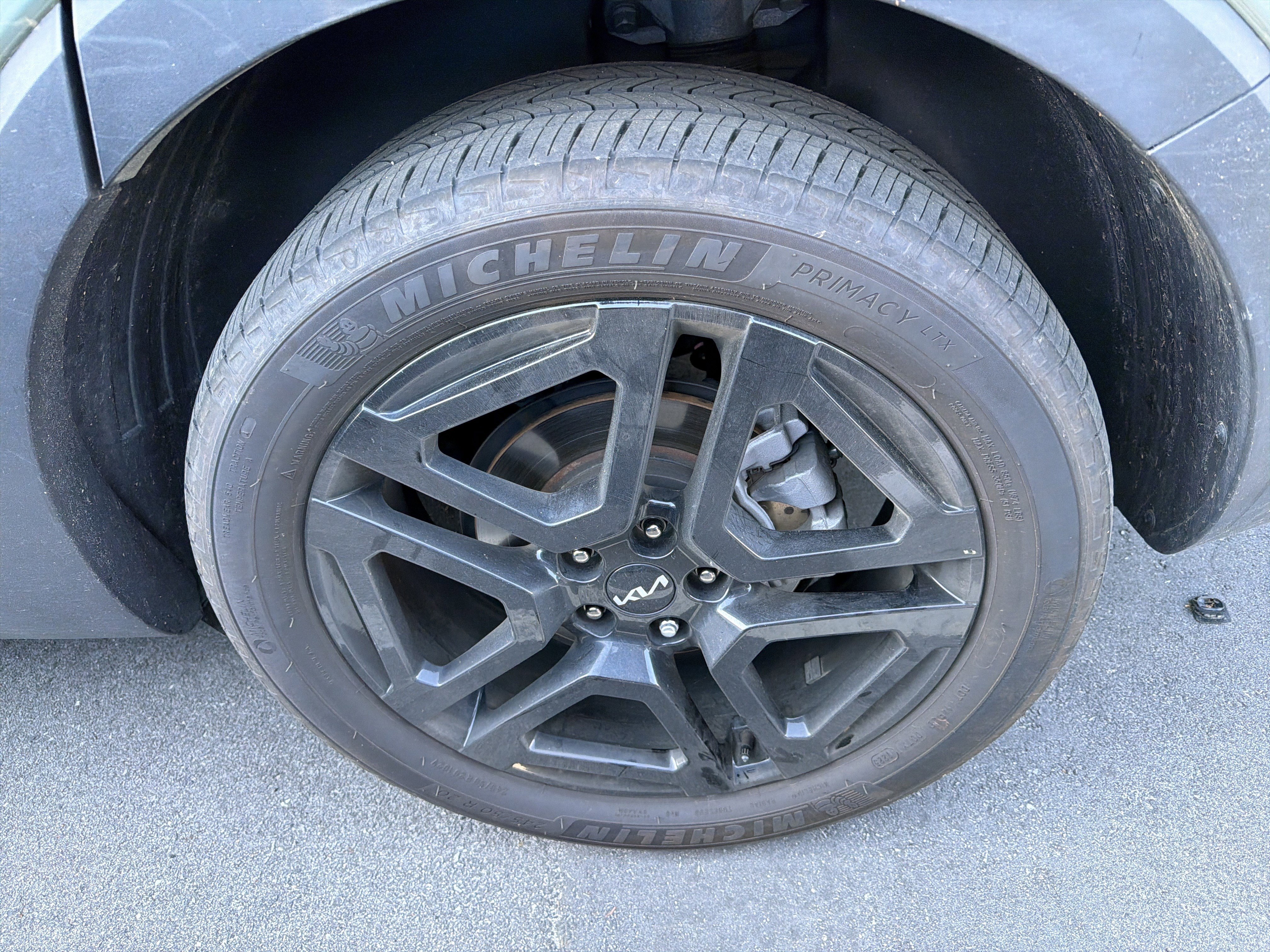 Used 2023 Kia Telluride EX X-Line image 10