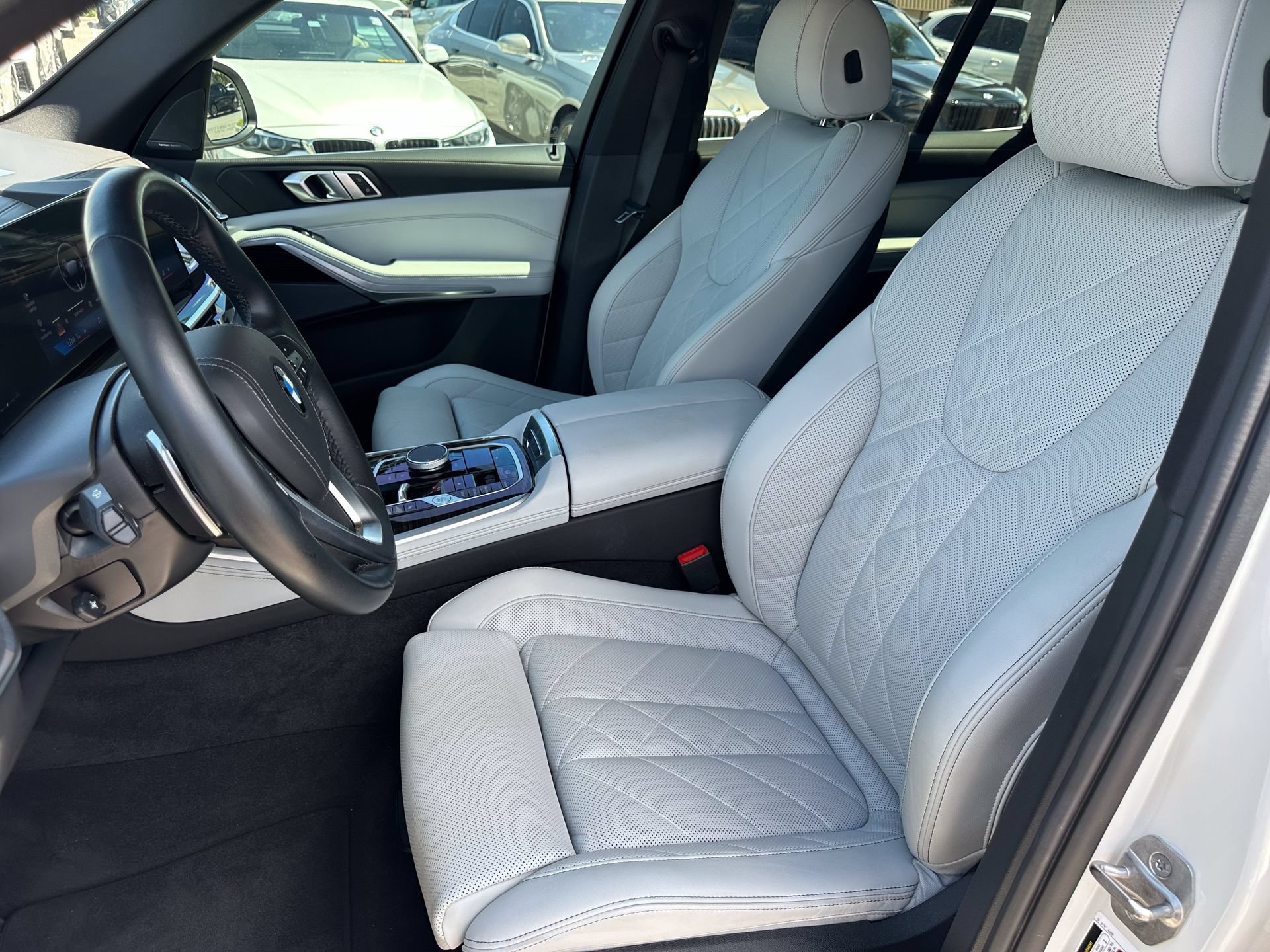 Certified 2024 BMW X5 sDrive40i w/ Premium Package RWD image 18