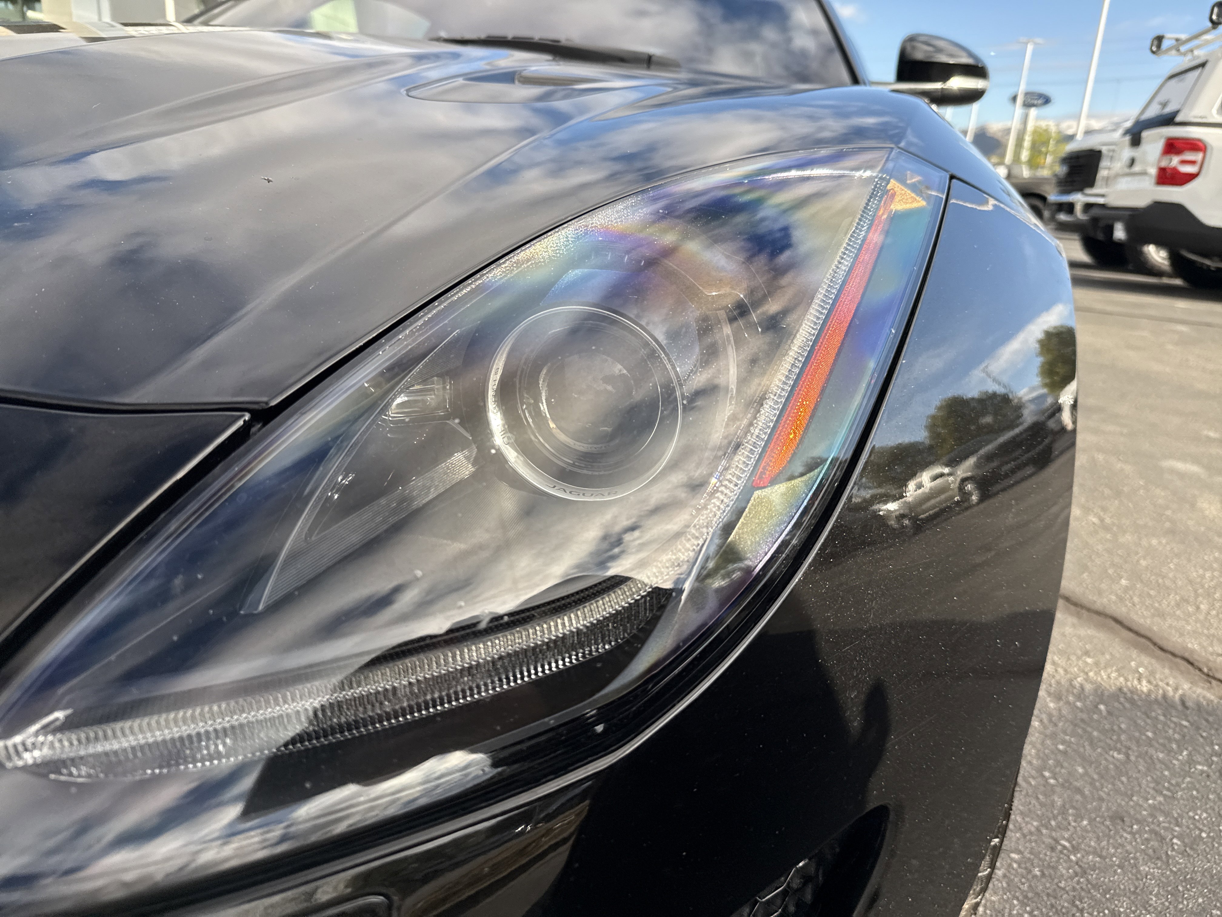 Used 2017 Jaguar F-TYPE R image 12