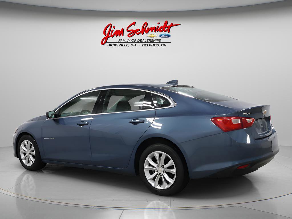 Used 2025 Chevrolet Malibu LT image 4