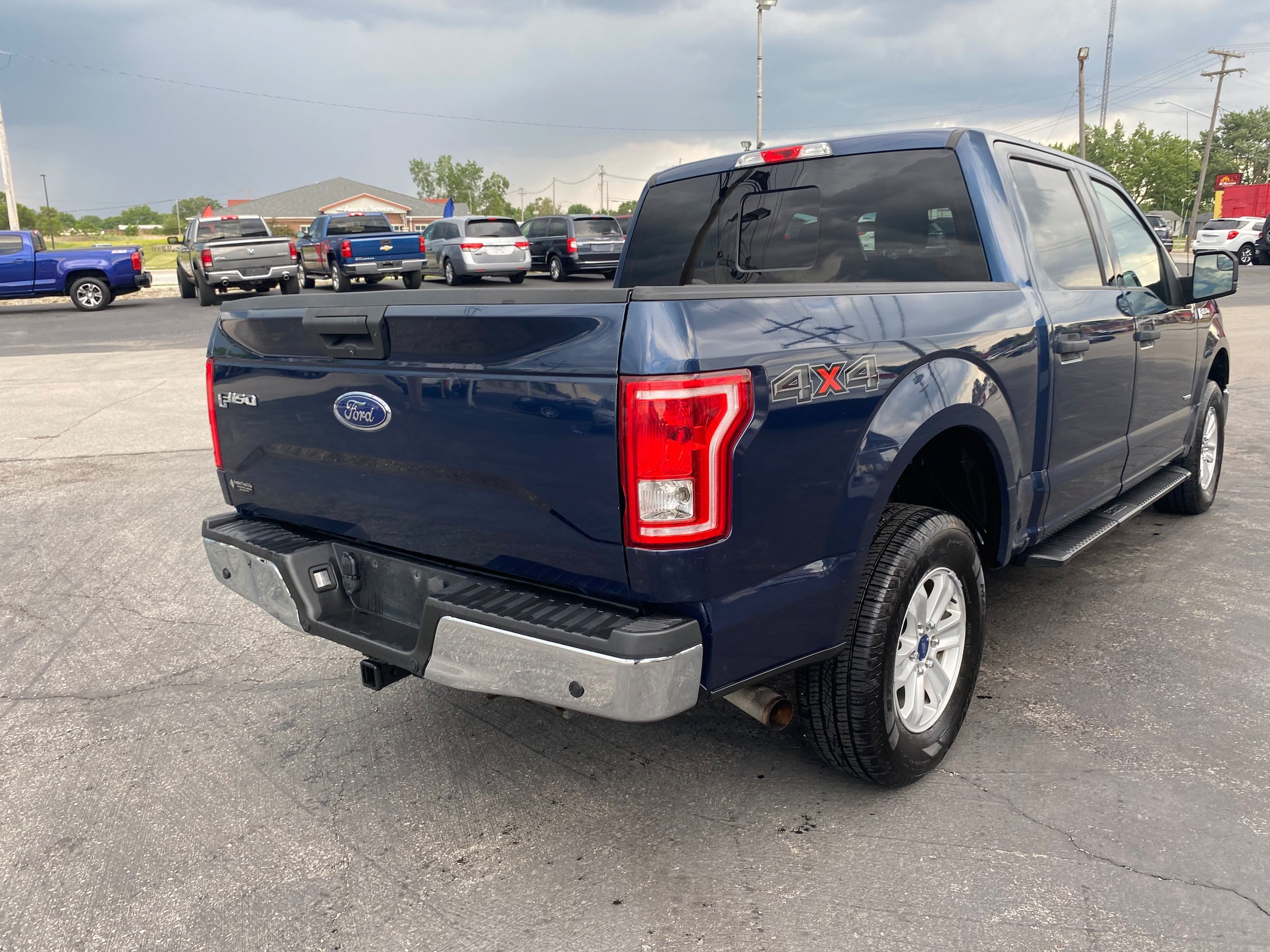 Used 2016 Ford F150 XLT w/ Equipment Group 301A Mid AWD/4WD image 5