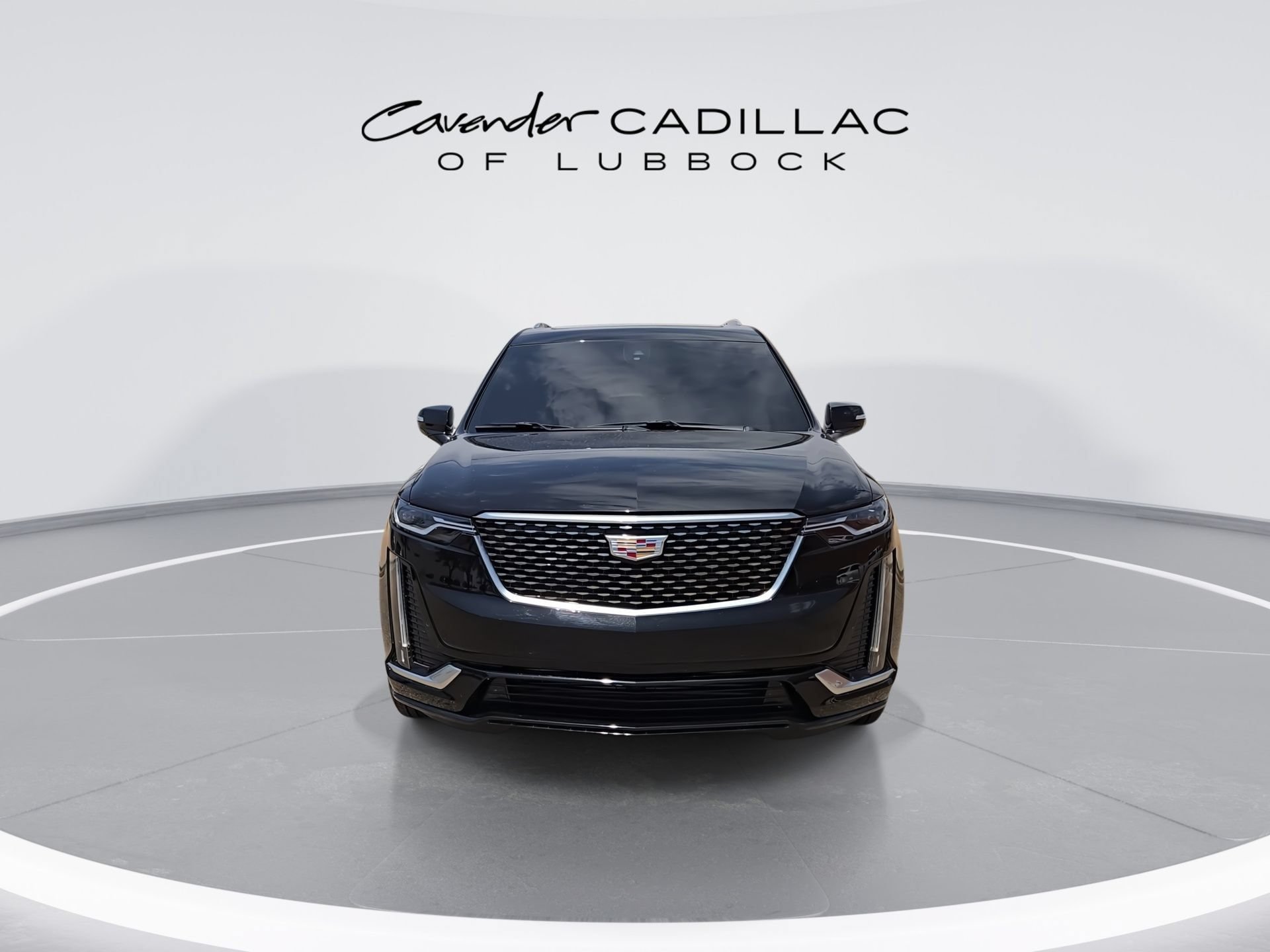 Used 2025 Cadillac XT6 Luxury FWD image 3