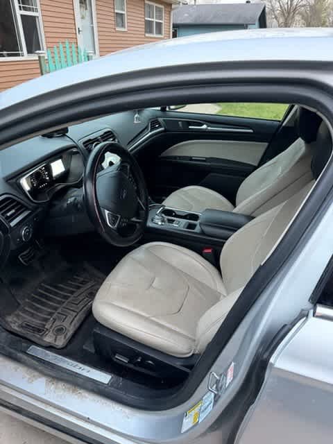 Used 2018 Ford Fusion Titanium AWD/4WD image 6