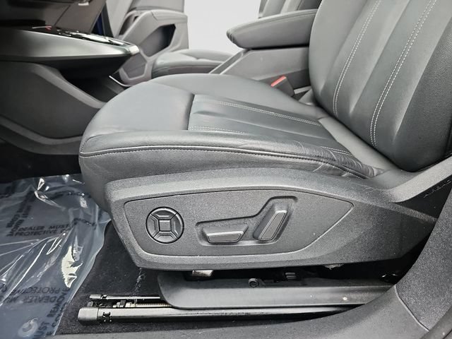 Used 2023 Audi Q4 e-tron Premium Plus w/ Premium Plus AWD/4WD image 23