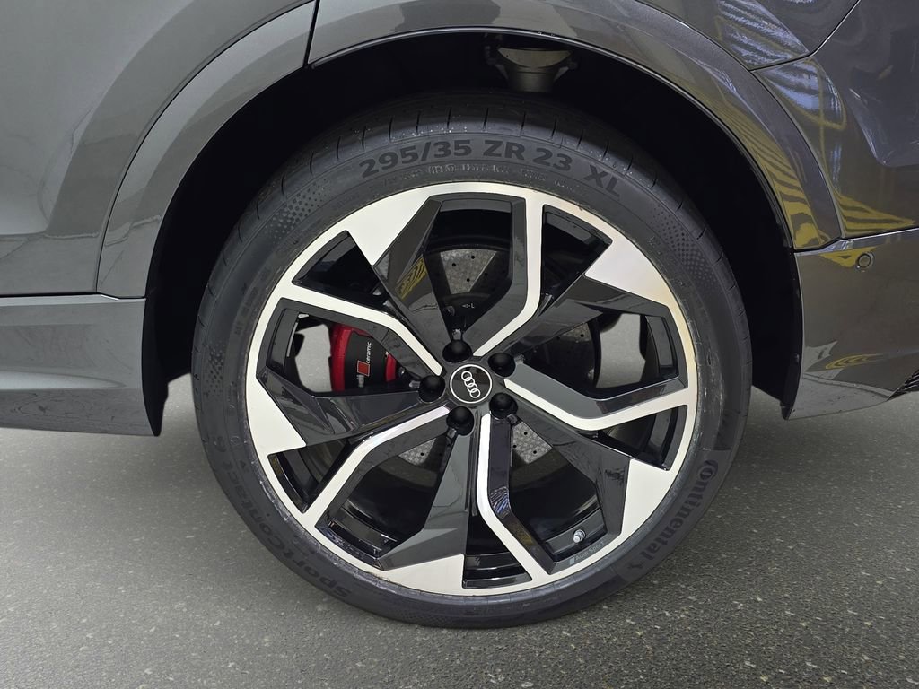 Used 2021 Audi RS Q8 AWD/4WD image 36