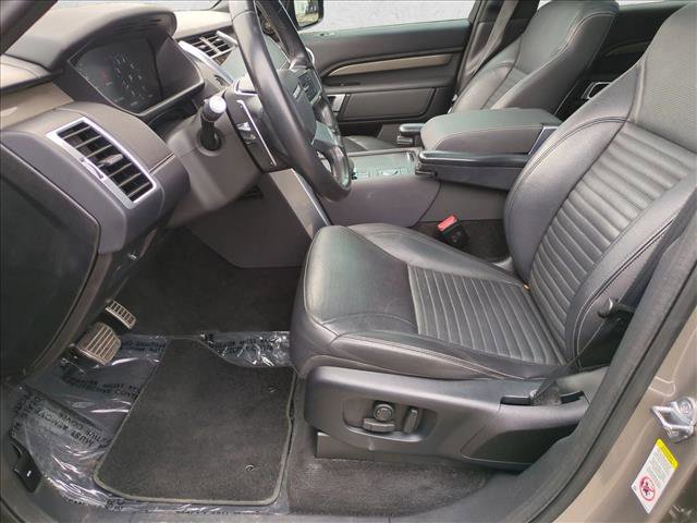 Used 2021 Land Rover Discovery S R-Dynamic image 18