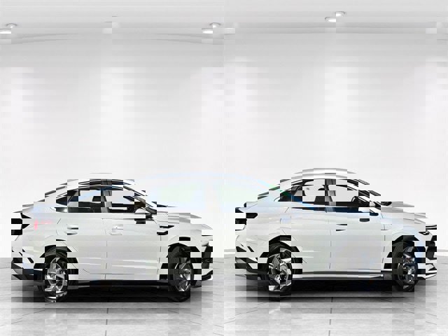 Certified 2025 Hyundai Sonata SE image 8