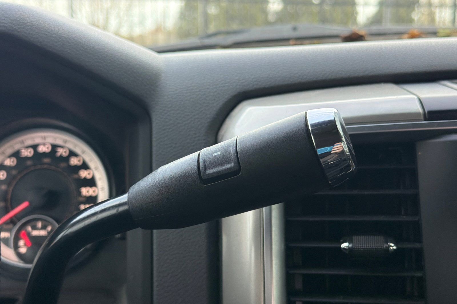 Used 2016 RAM 3500 SLT AWD/4WD image 22