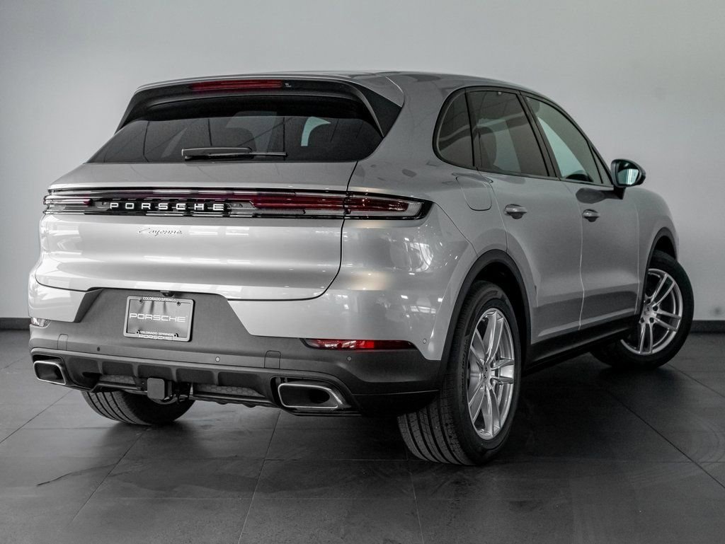 Certified 2025 Porsche Cayenne image 6