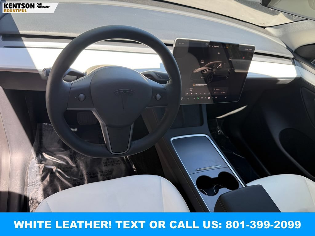 Used 2023 Tesla Model Y Long Range AWD/4WD image 23