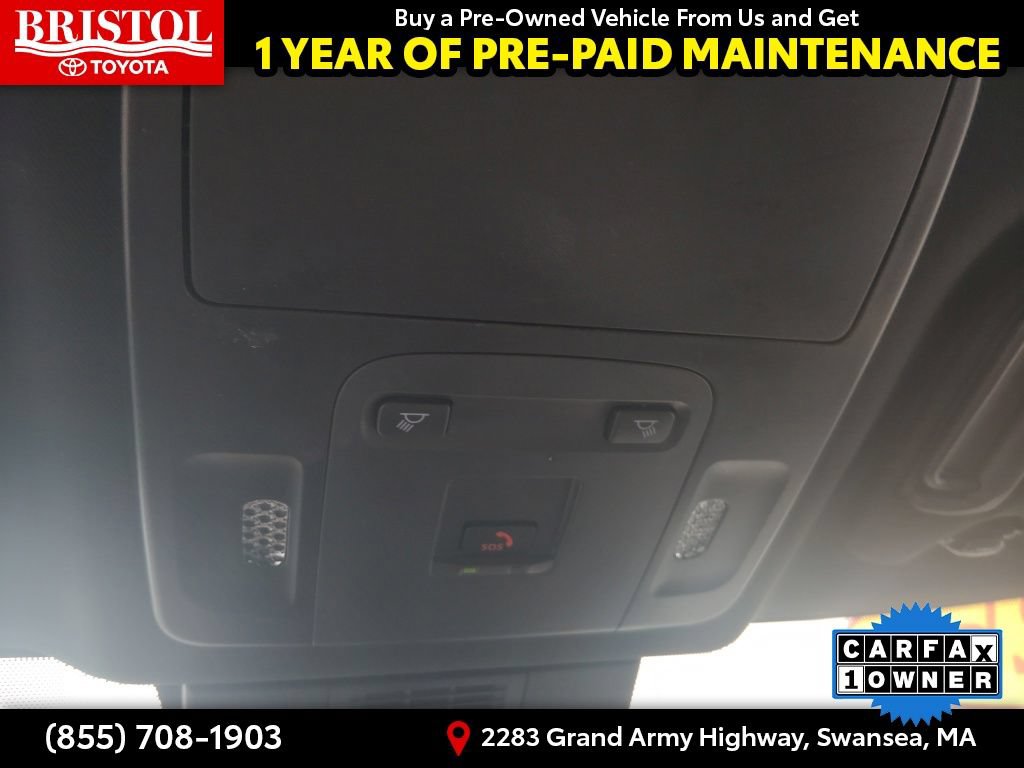 Used 2025 Toyota Camry SE FWD image 25