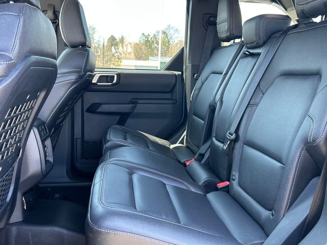 Used 2025 Ford Bronco Badlands AWD/4WD image 27