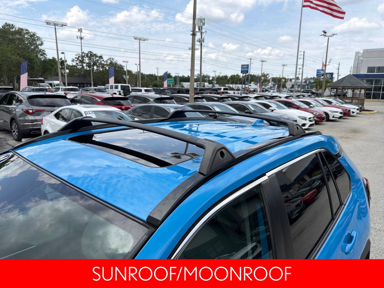Used 2021 Toyota RAV4 XLE Premium AWD/4WD image 14