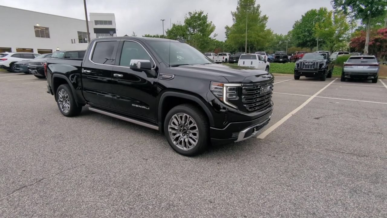 Used 2026 GMC Sierra 1500 Denali Ultimate AWD/4WD image 2