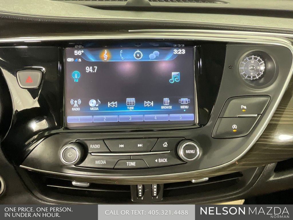 Used 2020 Buick Envision Preferred w/ LPO, Cargo Package image 32