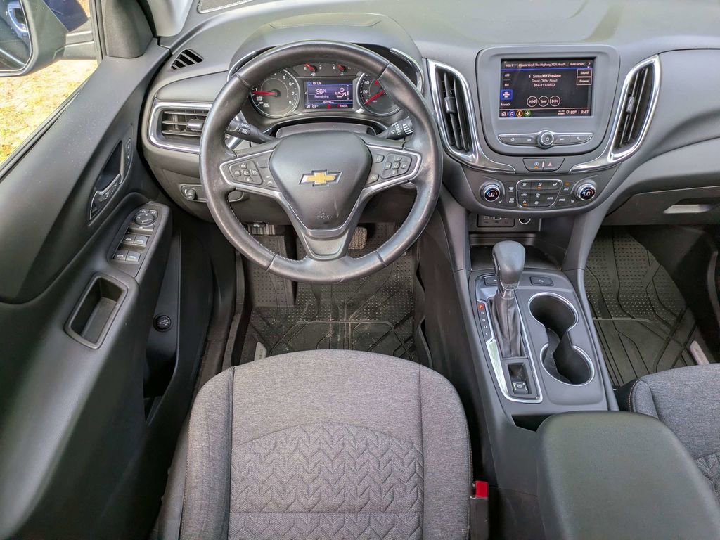 Used 2022 Chevrolet Equinox LT w/ Driver Convenience Package AWD/4WD image 16
