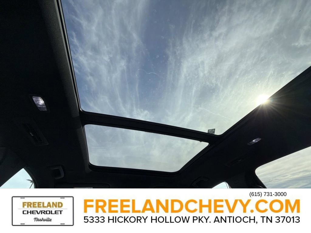 New 2026 Chevrolet Traverse LT w/ Sun and Wheel Package image 20