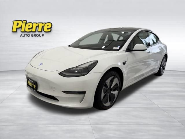Used 2021 Tesla Model 3 Standard Range Plus RWD image 1