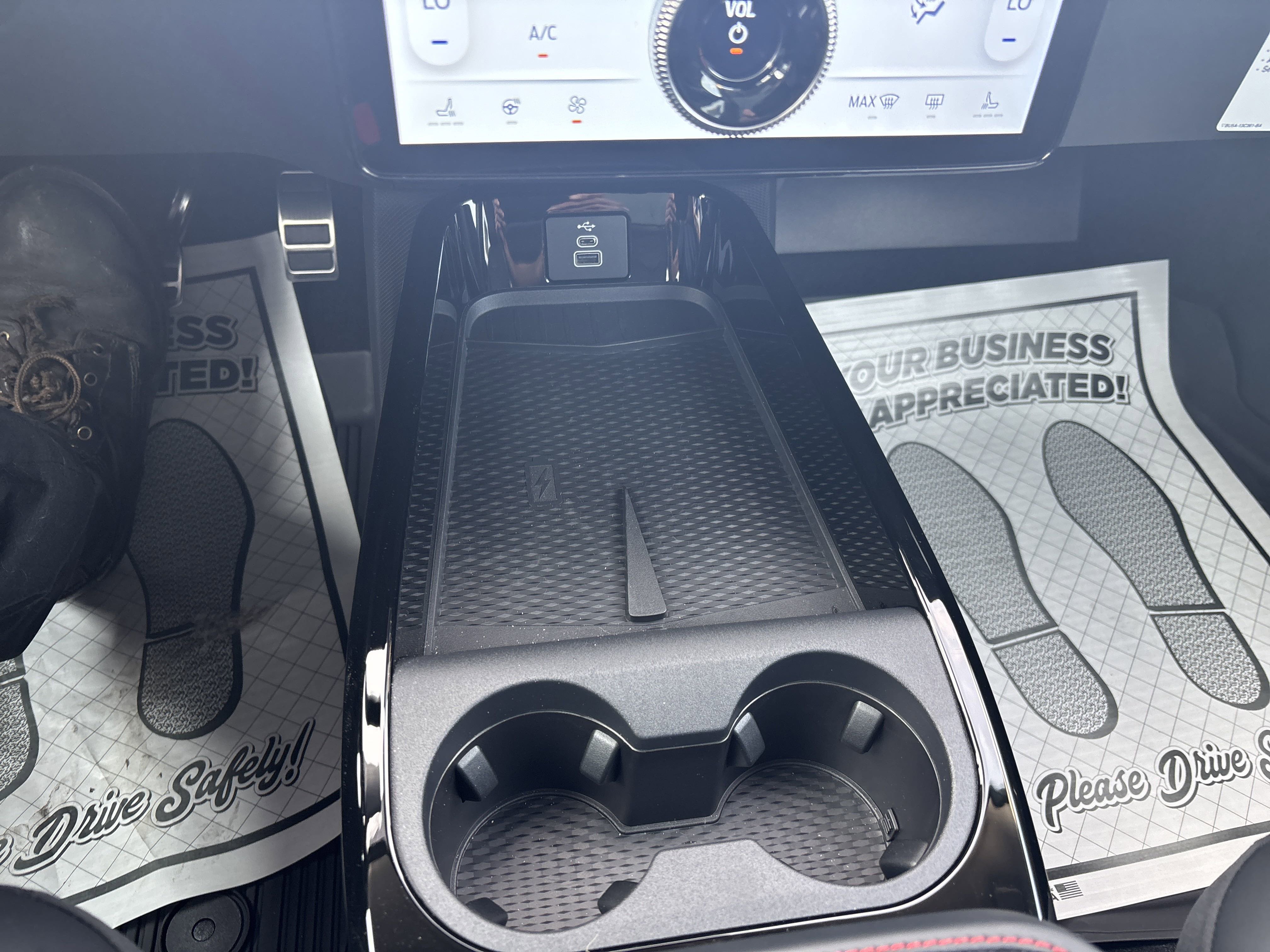 New 2025 Ford Mustang Mach-E Premium w/ Sport Appearance Package image 25