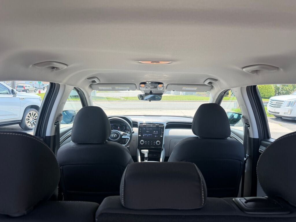 Used 2023 Hyundai Tucson SE AWD/4WD image 30
