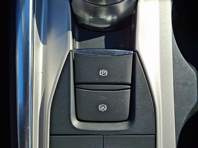 Certified 2022 Ford Explorer XLT w/ Equipment Group 202A image 26