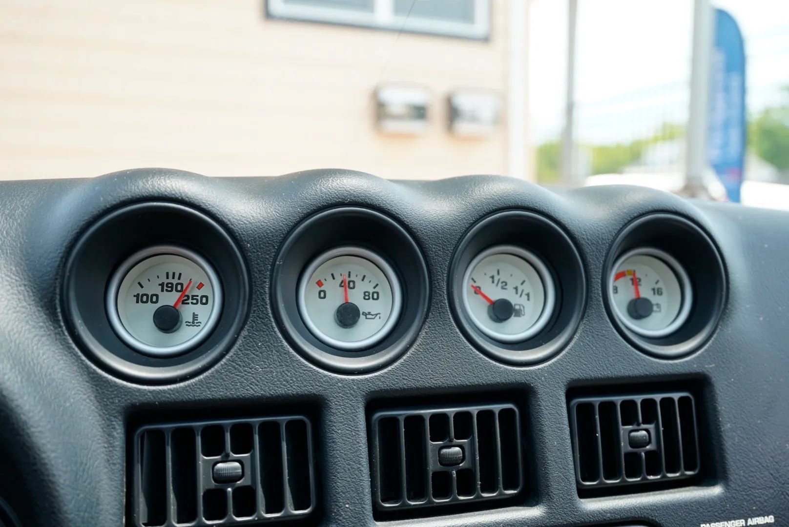Used 2002 Dodge Viper GTS RWD image 38