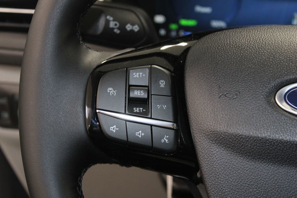 New 2026 Ford Escape Platinum w/ Premium Technology Package image 36