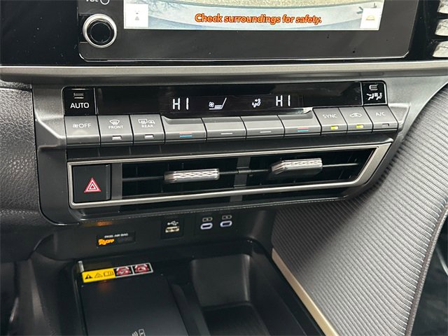 Certified 2025 Toyota Camry SE image 27