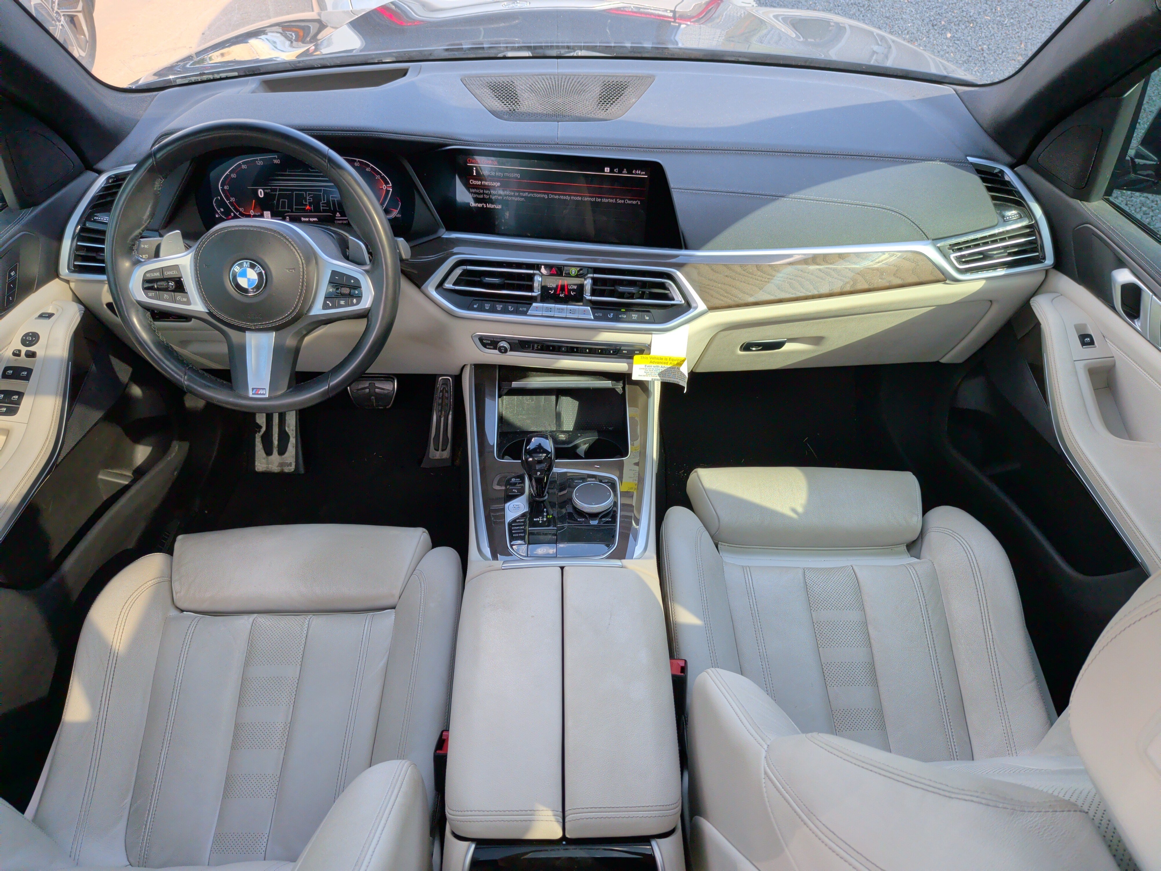 Used 2022 BMW X5 sDrive40i w/ M Sport Package RWD image 29