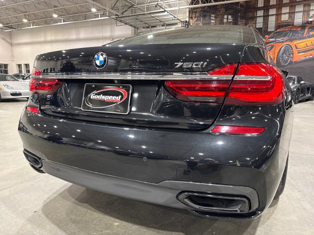 Used 2016 BMW 750i RWD image 42