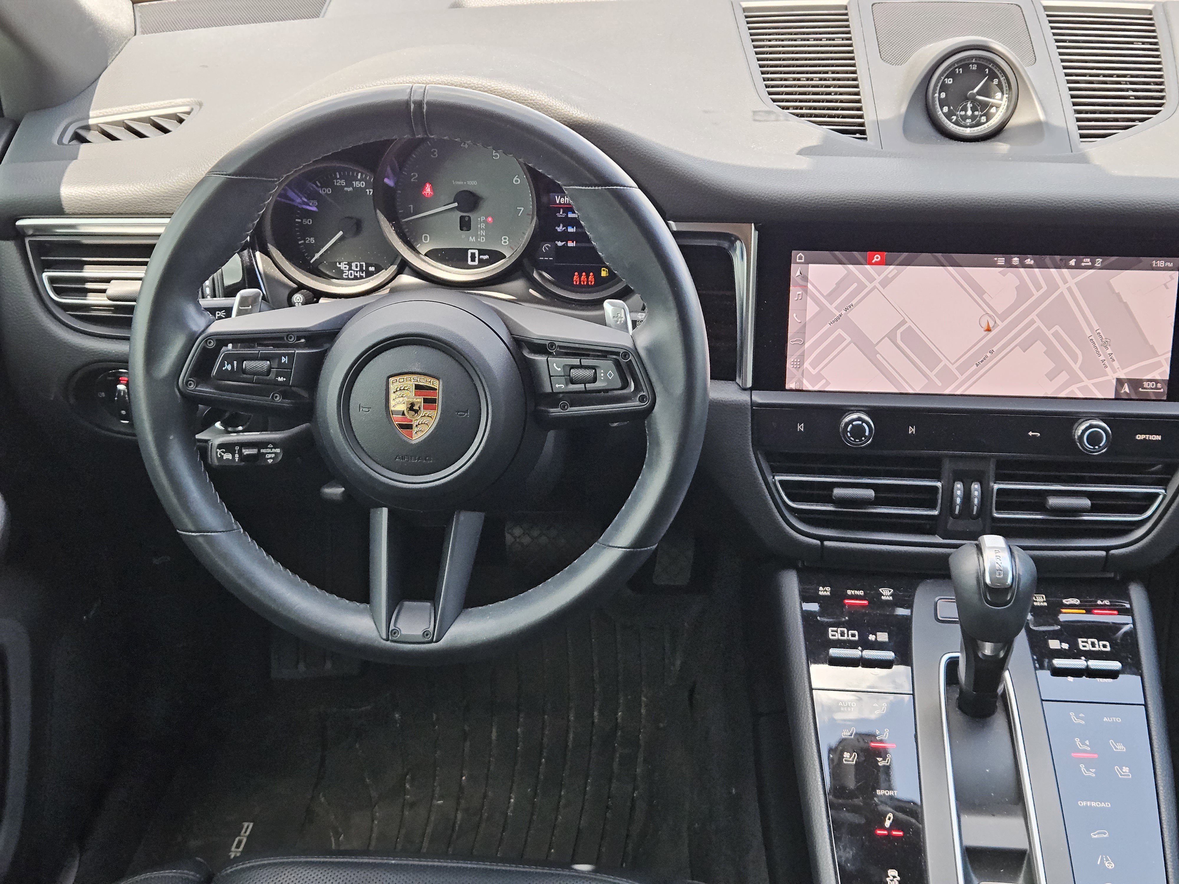 Used 2023 Porsche Macan S image 25