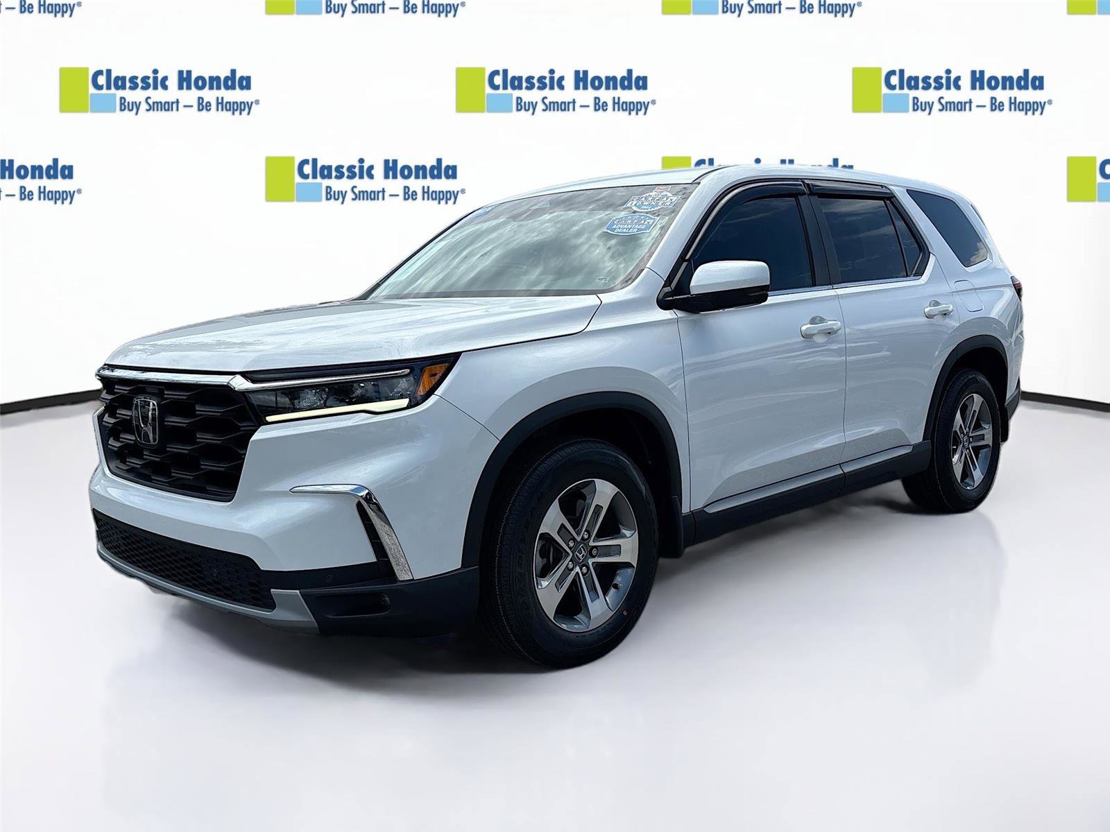 Certified 2024 Honda Pilot EX-L image 3