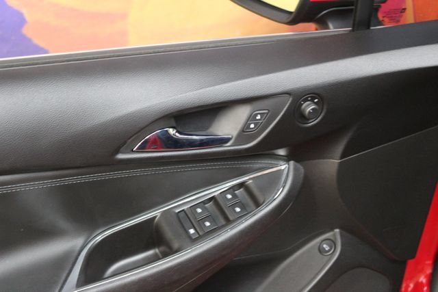 Used 2016 Chevrolet Cruze Premier w/ Premier True North Edition FWD image 13